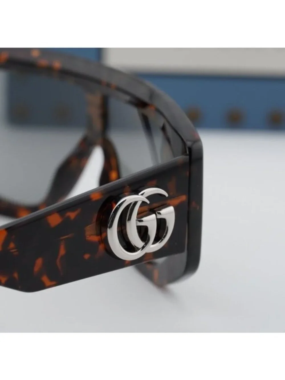 Gucci model gg1950s